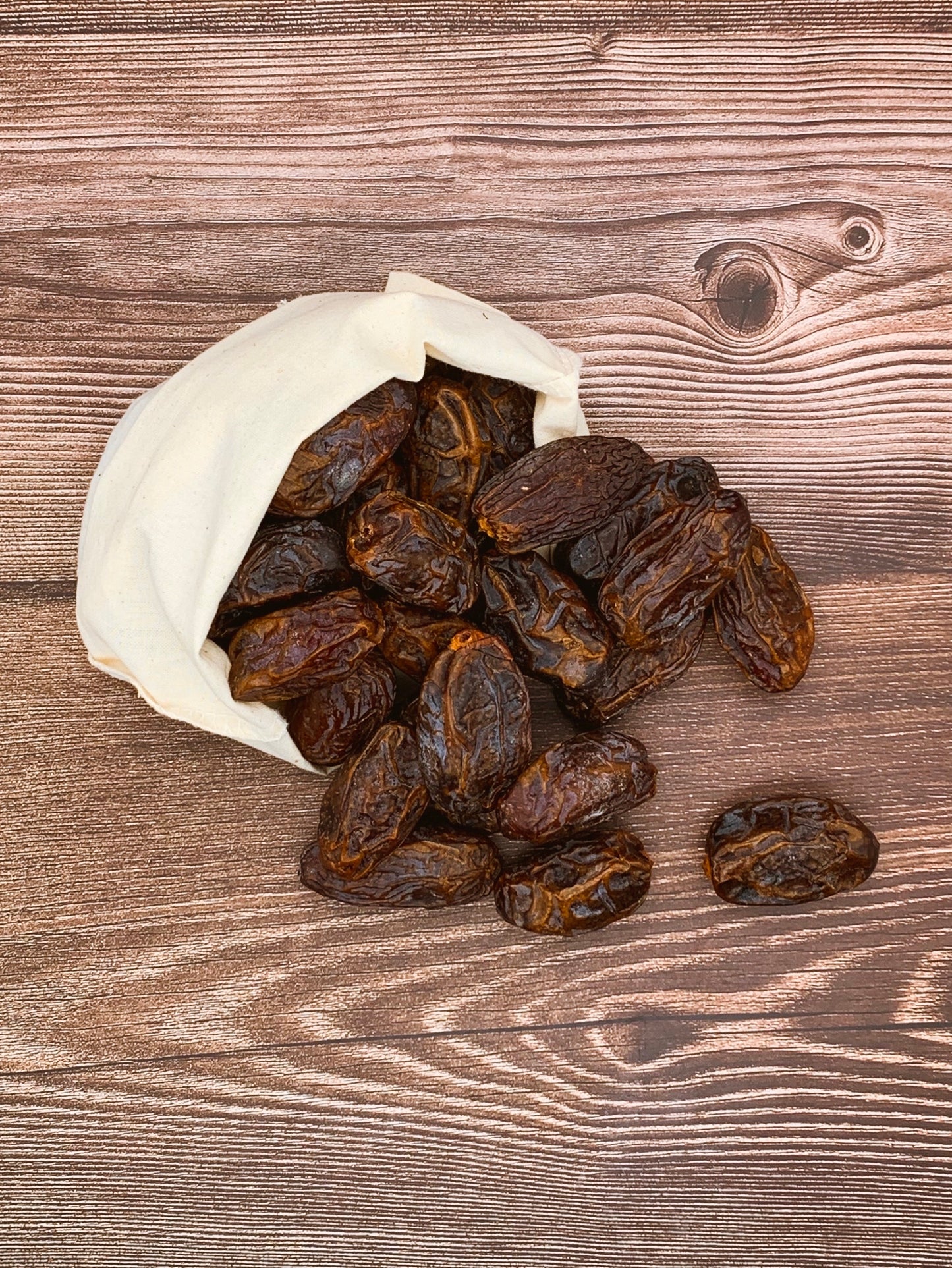 Medjool Dates 100g
