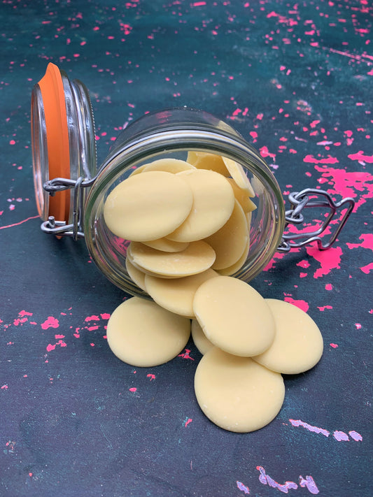 White Chocolate Buttons 100g